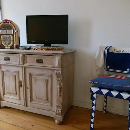 Romantisches Ferienzimmer 11 - #68495 Scharbeutz
